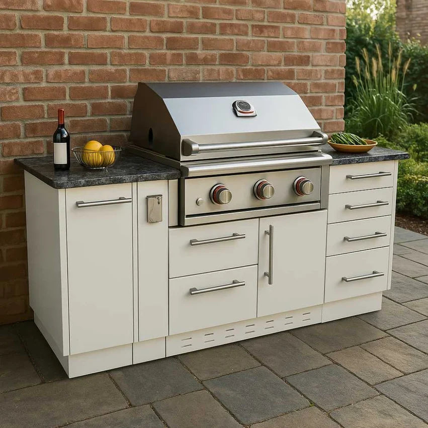 Gas Grills: Freestanding & Built-in