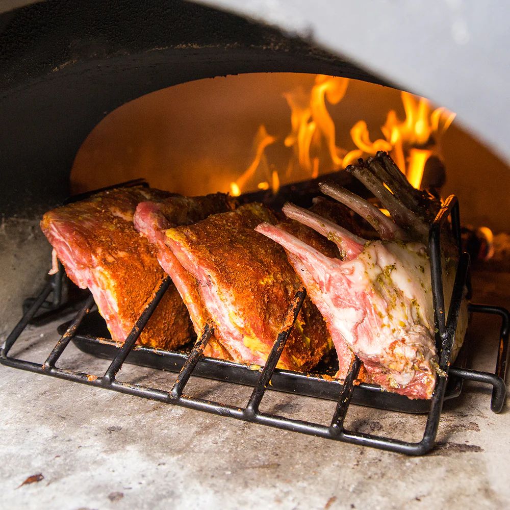 Chicago-Brick-Oven-750-Natural-Gas-and-Wood-Oven-with- Hybrid-Stand-Lamb