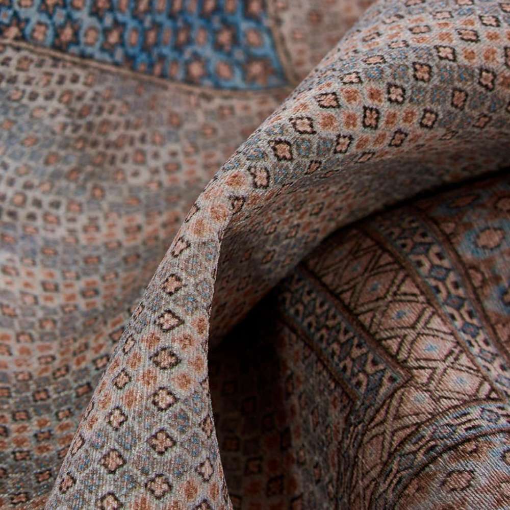 Folded edge of Momeni Afshar Indoor Rug - AFS34 Blue