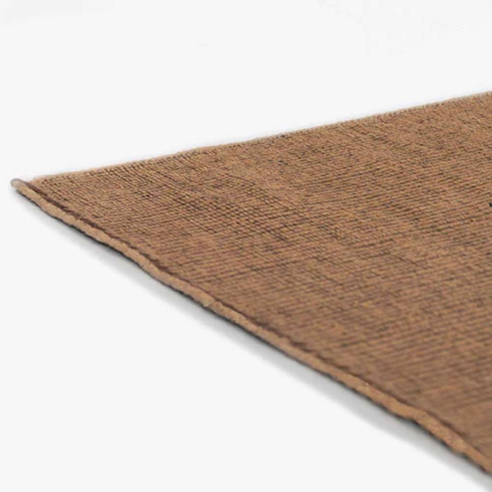 Momeni Adobe Indoor Rug - ADO-2 Multi displays a clean, finished edge and tightly woven surface