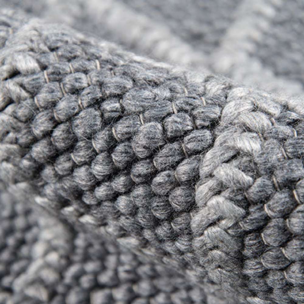 Momeni Andes Indoor Rug - AND-7 Charcoal showcases tightly woven loops in gray shades