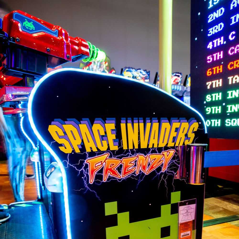 Raw Thrills Space Invaders Frenzy Arcade Machine-Freedom Room