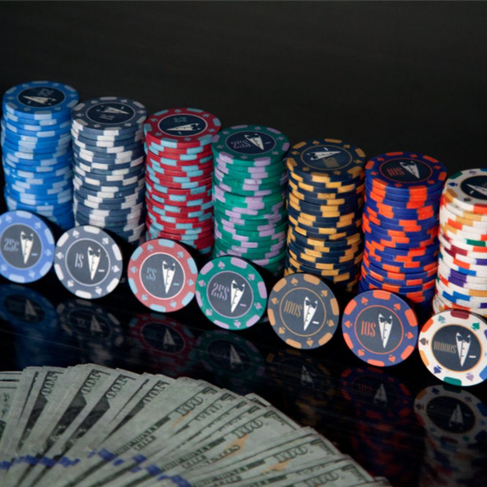 BBO Poker Tables 500pc Secret Agent Poker Chip Set-Freedom Room